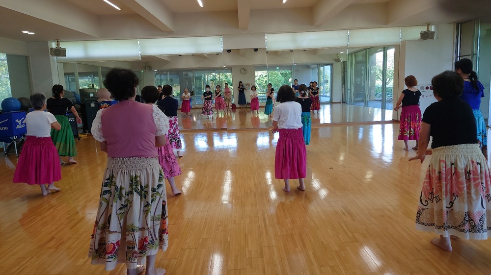 健康寿命延長へ、アスレチックとダンスセラピーの複合講座